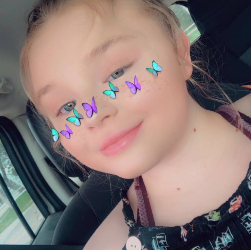 Meet your Posher, Kenzie